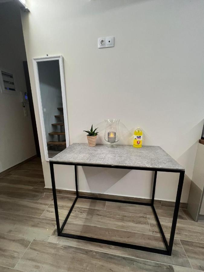 Apartamento Kalamata City Loft Exterior foto