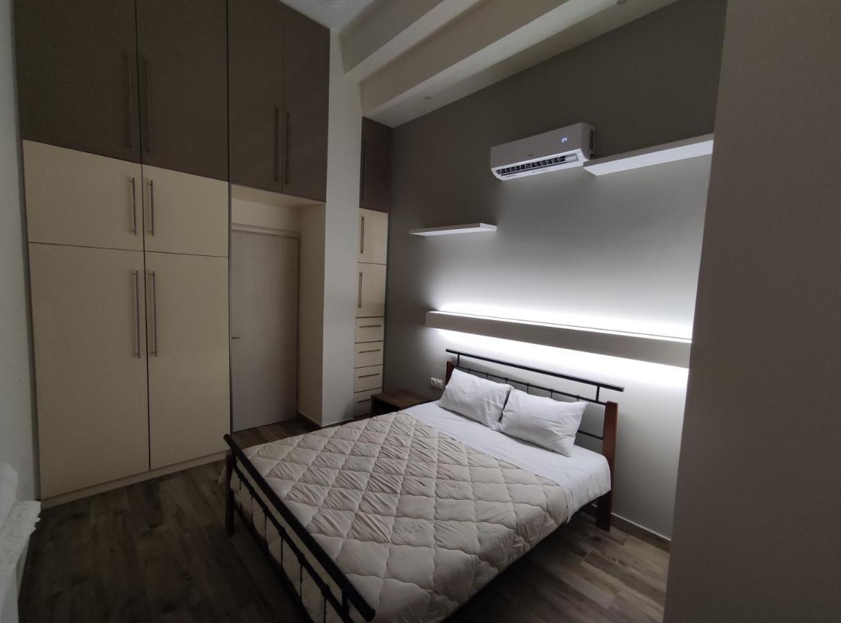 Apartamento Kalamata City Loft Exterior foto