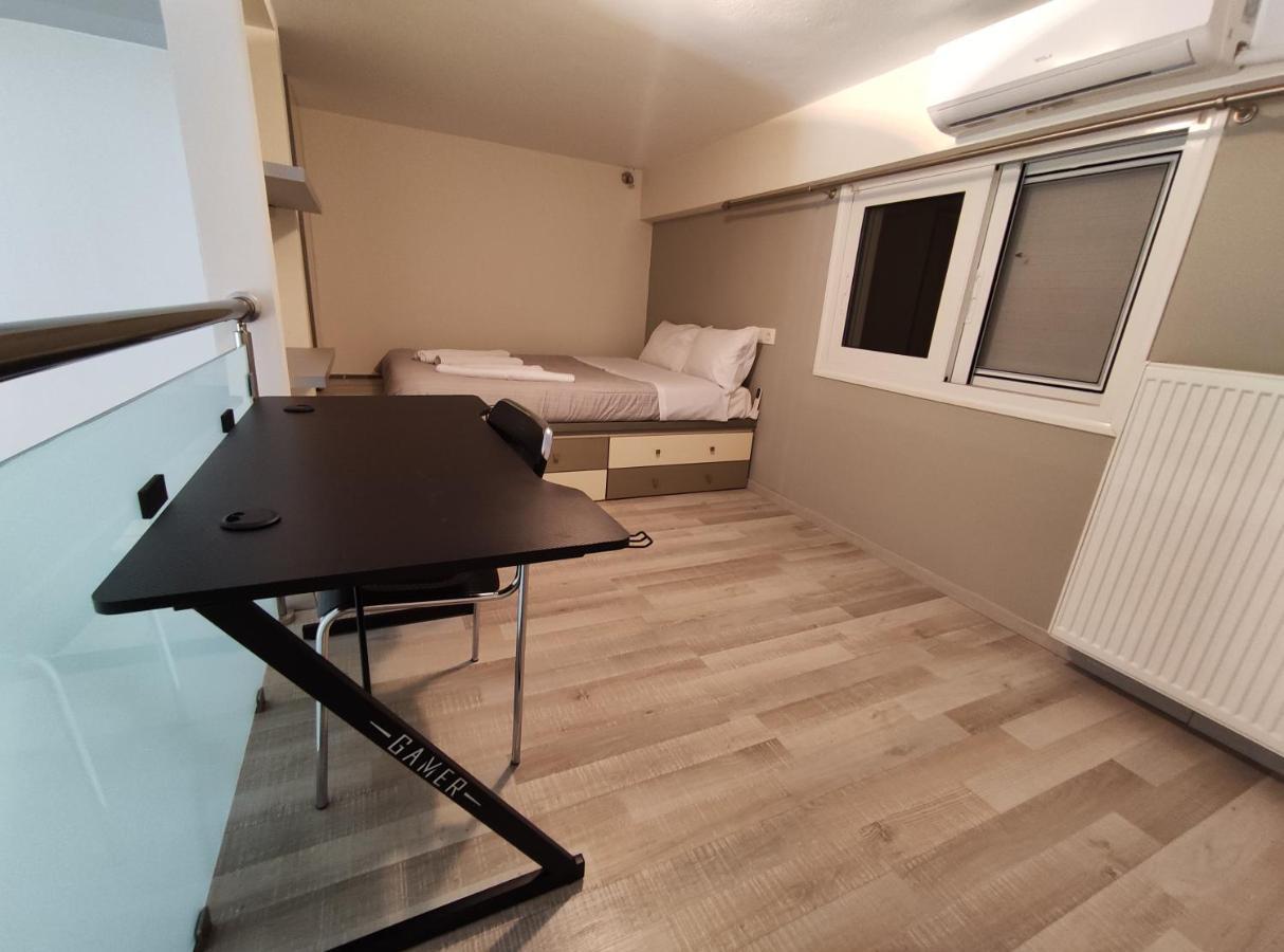 Apartamento Kalamata City Loft Exterior foto